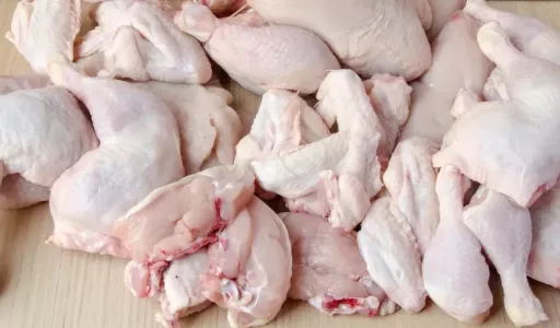 Competitividade da carne de frango perde força frente à suína e bovina