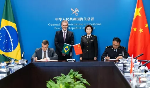 Brasil e China reforçam parceria no agronegócio durante reunião em Pequim